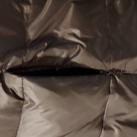 NWOT Women's  1 Madison Faux Fur Reversible Quilted Down/Waterproof Coat Size M - Picture 3 of 12